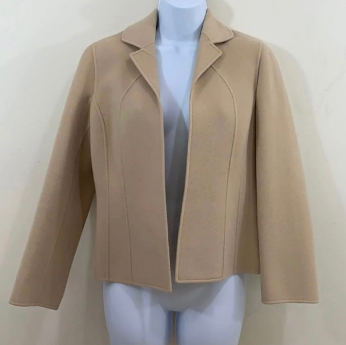Talbots 100% Wool Cream Coat – Elegant & Timeless, Size 4